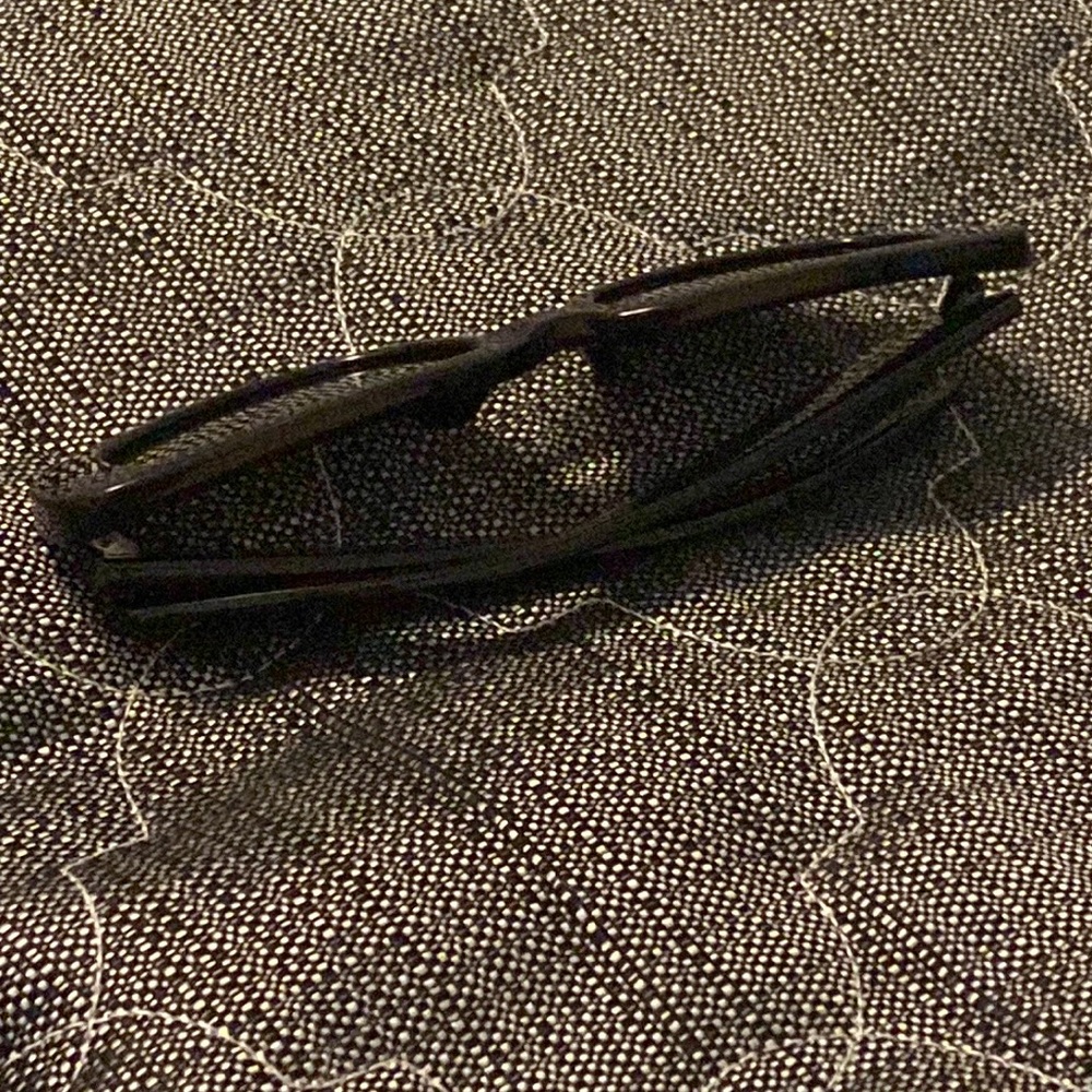 Sunglasses πΆ - Picture 4 of 6